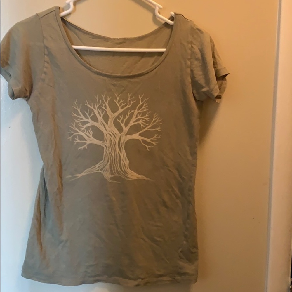 Tree silhouettTop